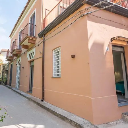 Al Vicolo Acireale