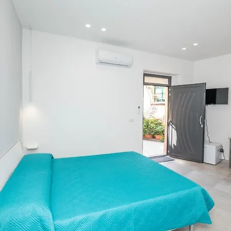 Al Vicolo Holiday home Acireale